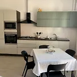 Incantevole Nel Centro Di Апартаменты