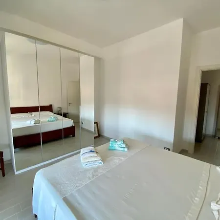 Incantevole Nel Centro Di Varazze